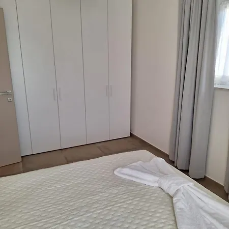 Apartman Dgd House